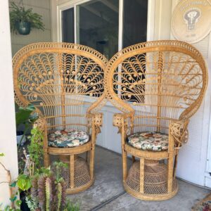 "Twin" Sweetheart Peacock Chair