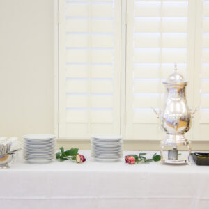 Samovar (coffee/tea urn)