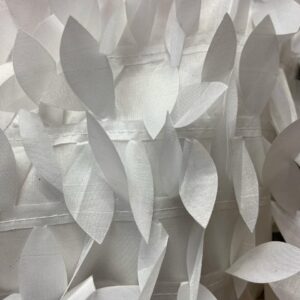 WHITE LEAF TAFFETA RUNNER