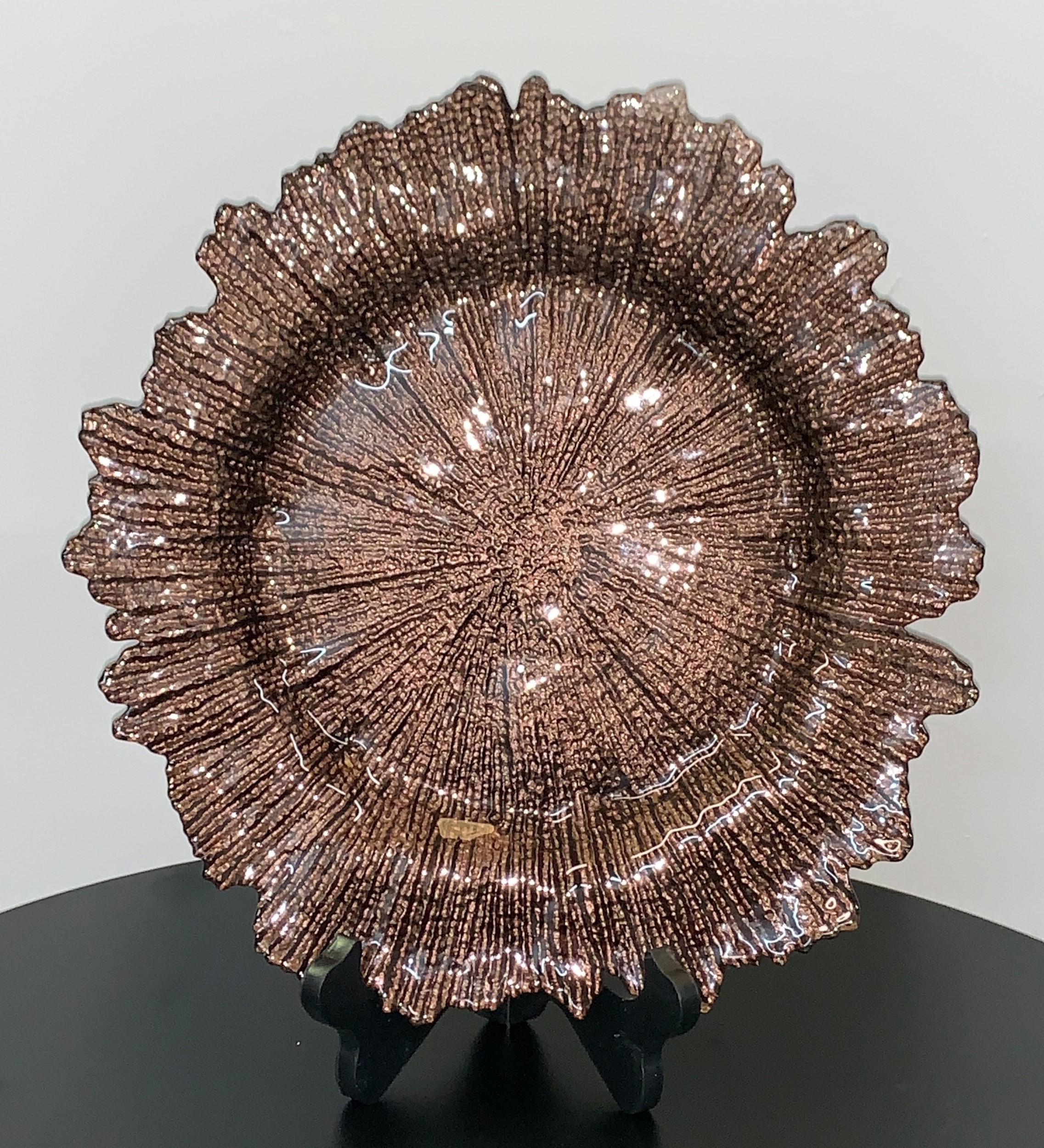 GLASS-CHARGER-PLATE-SPONGE-BROWN-1.jpg