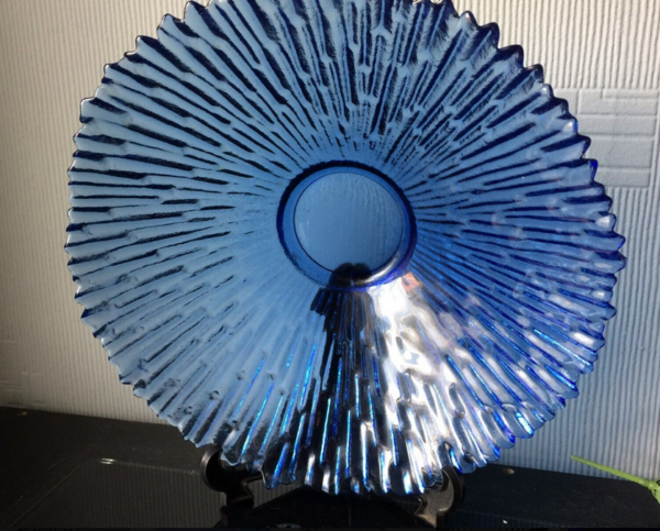 IcicleBlueCenterpieceBowl00 IcicleBlueCenterpieceBowl00