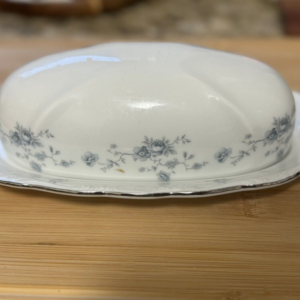 Johann Haviland Blue Garland Butter Dish Bavaria, Germany 8 3/4"
